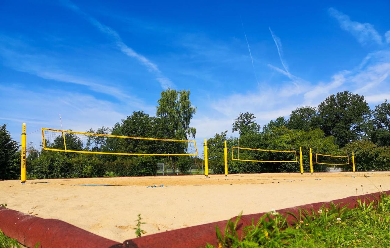 Sportschule Oberhaching Hotel Kültér fotó