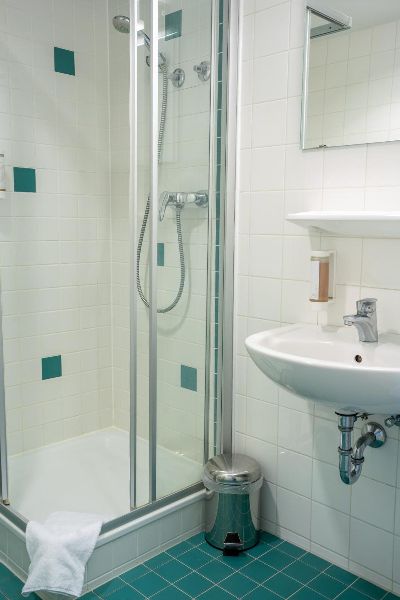 Sportschule Oberhaching Hotel Kültér fotó