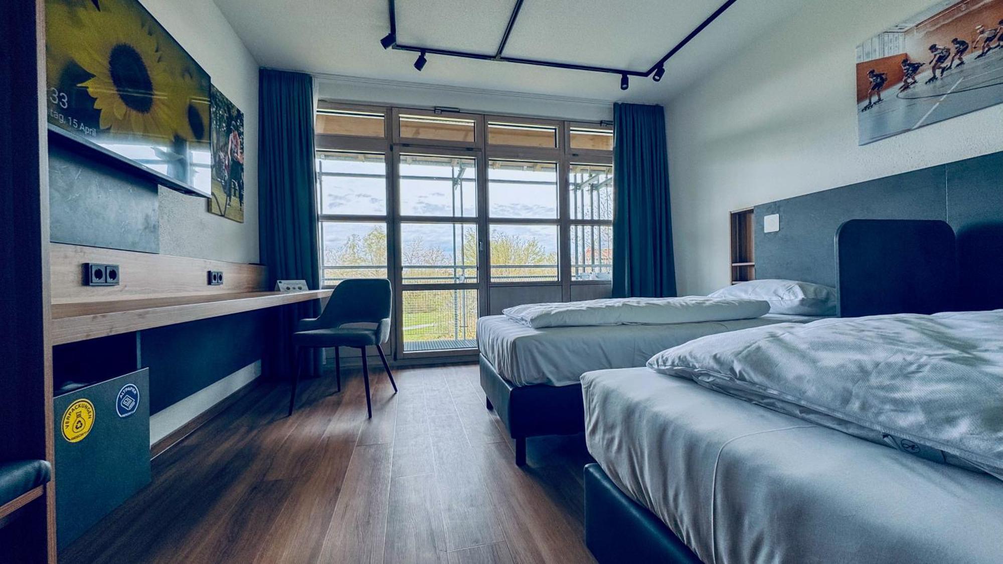Sportschule Oberhaching Hotel Kültér fotó