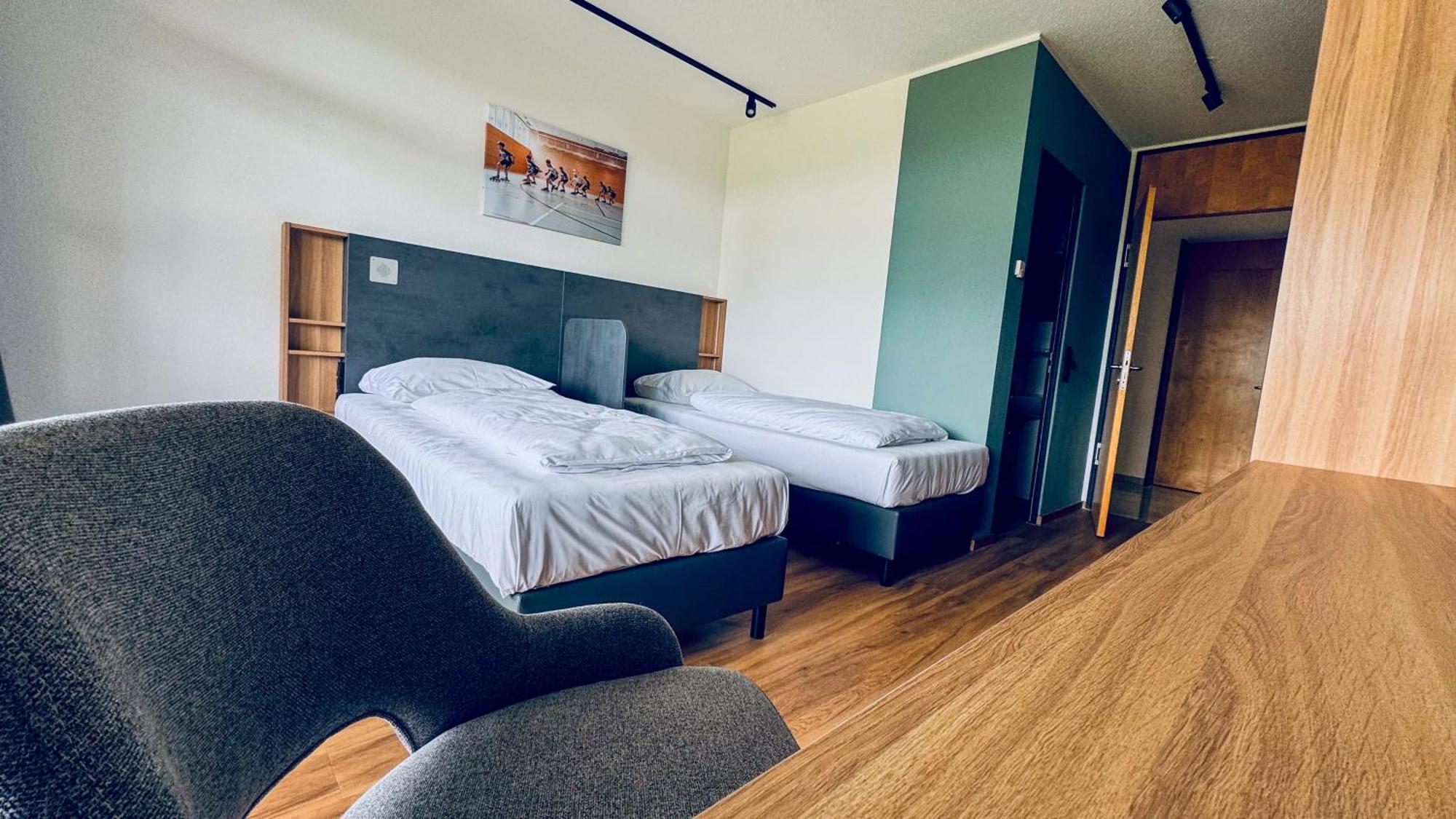 Sportschule Oberhaching Hotel Kültér fotó
