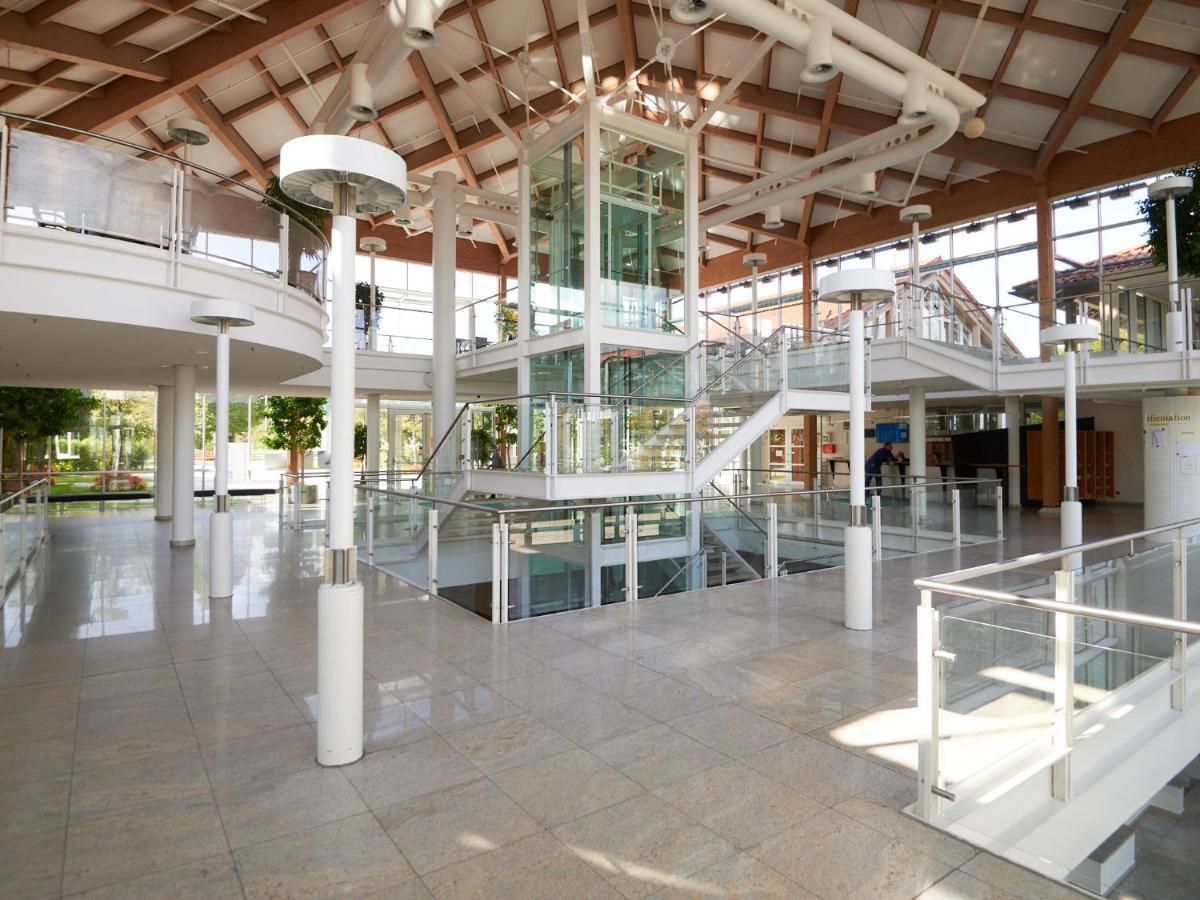 Sportschule Oberhaching Hotel Kültér fotó